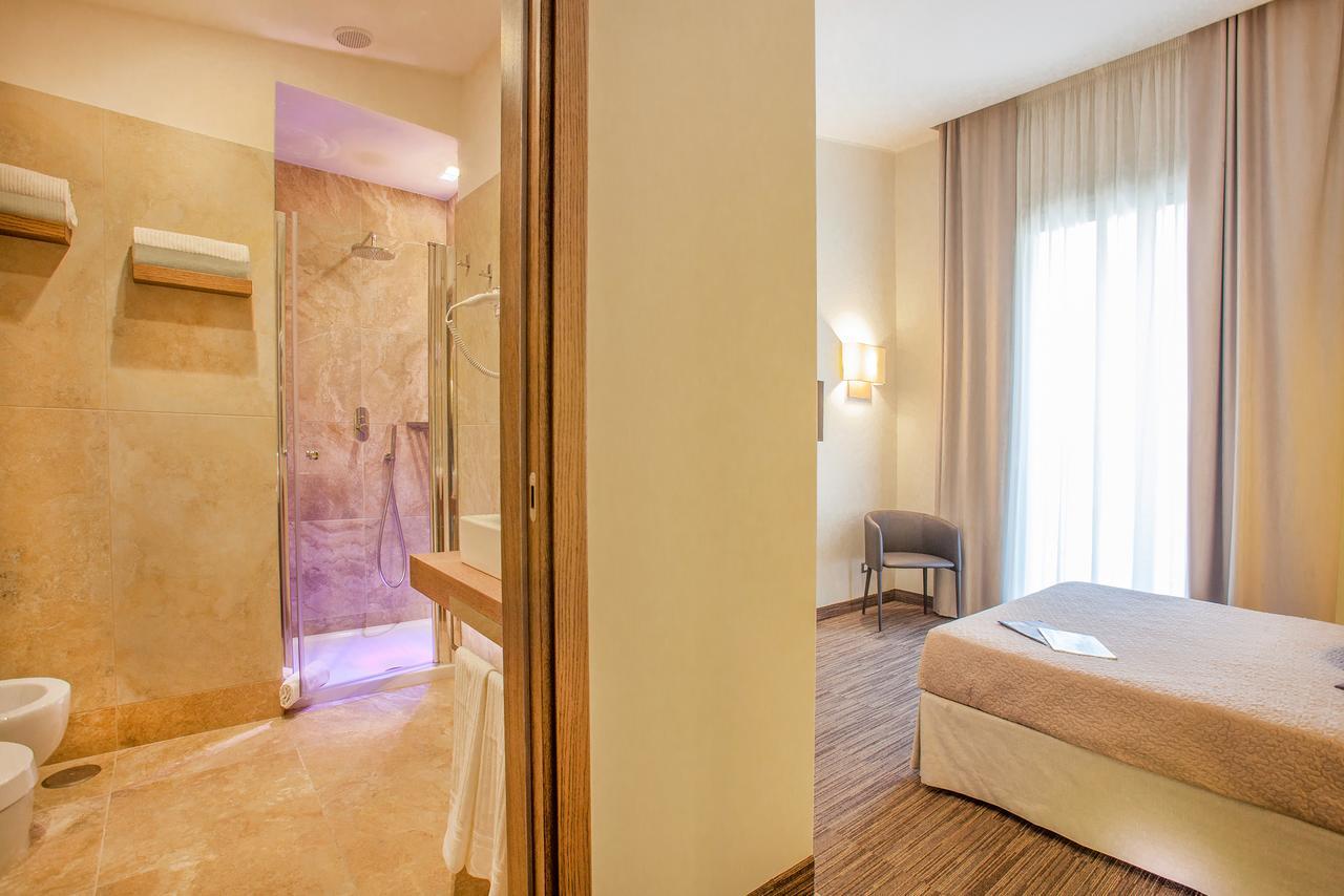 B&B Dimora San Felice Naples Exterior photo