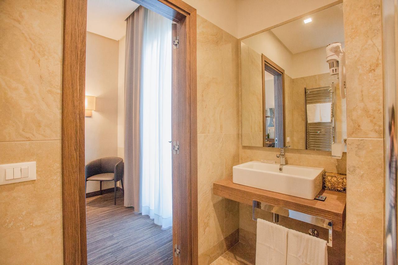 B&B Dimora San Felice Naples Exterior photo