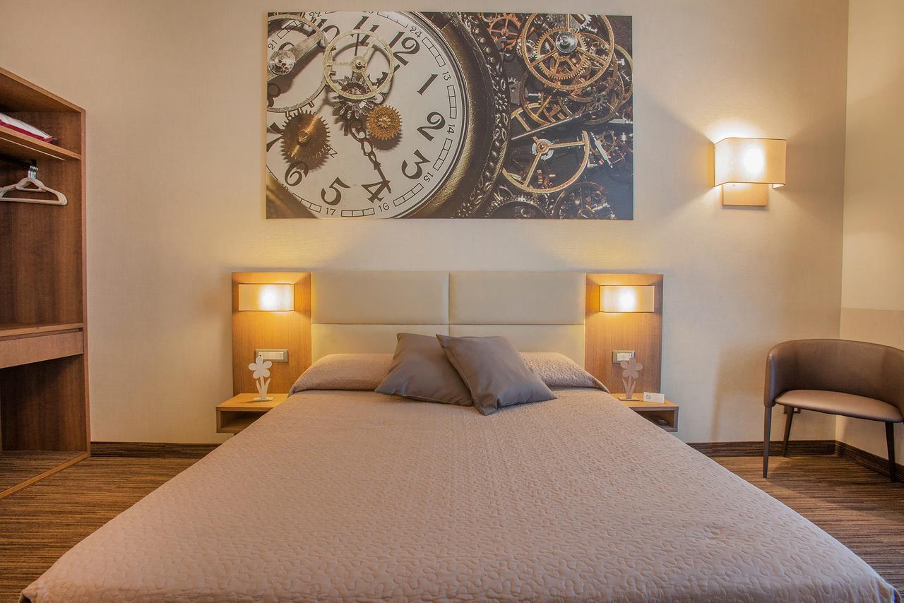 B&B Dimora San Felice Naples Exterior photo