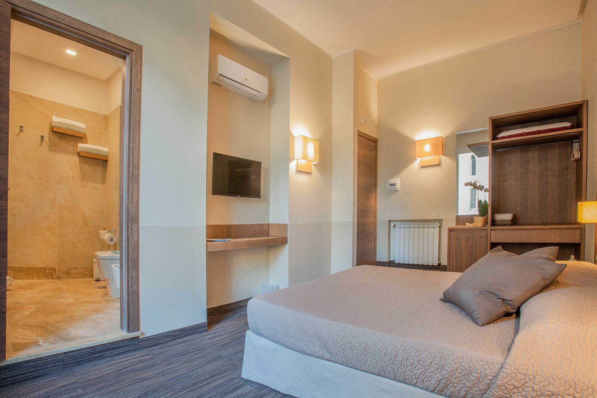 B&B Dimora San Felice Naples Exterior photo