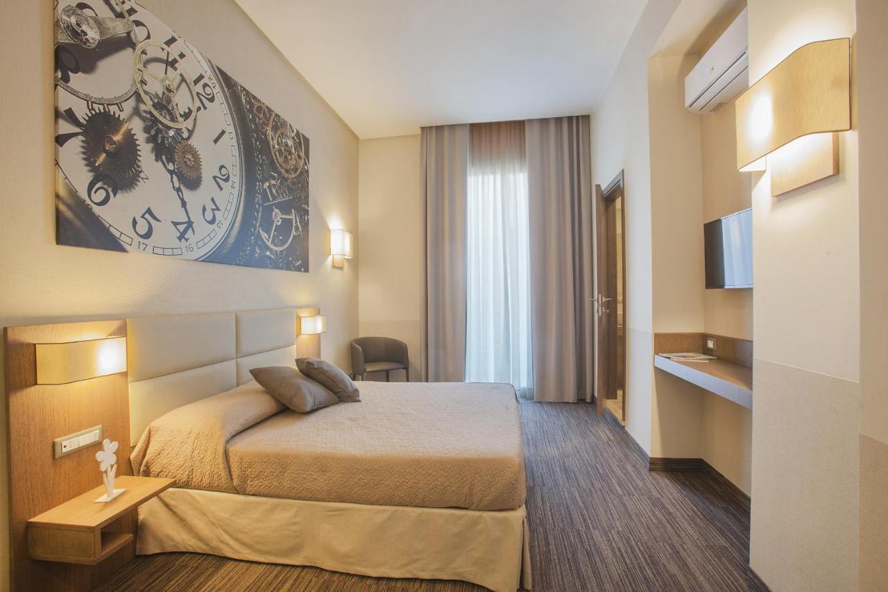 B&B Dimora San Felice Naples Exterior photo